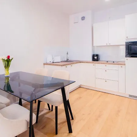 Apart111 - Garden Apartamento Kołobrzeg